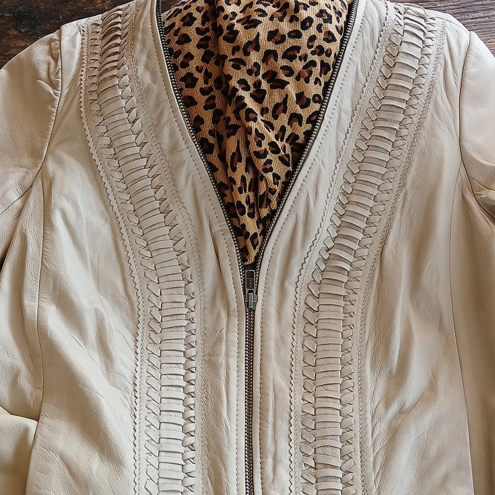 hinge Leather Buttery Soft Creamy Taupe Neutral Jacket Womens Size S